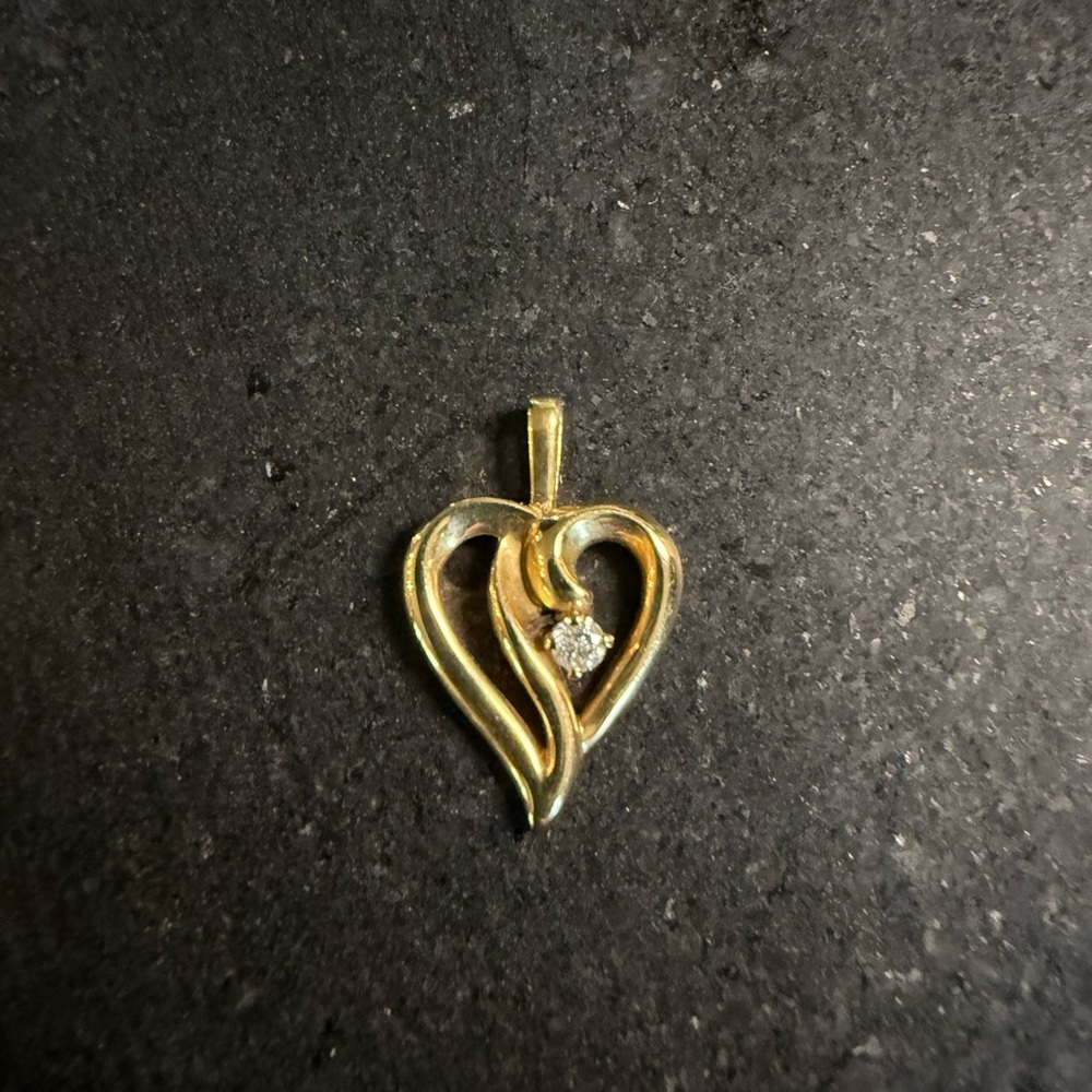 Real 14k Gold Heart Necklace with Real Diamond